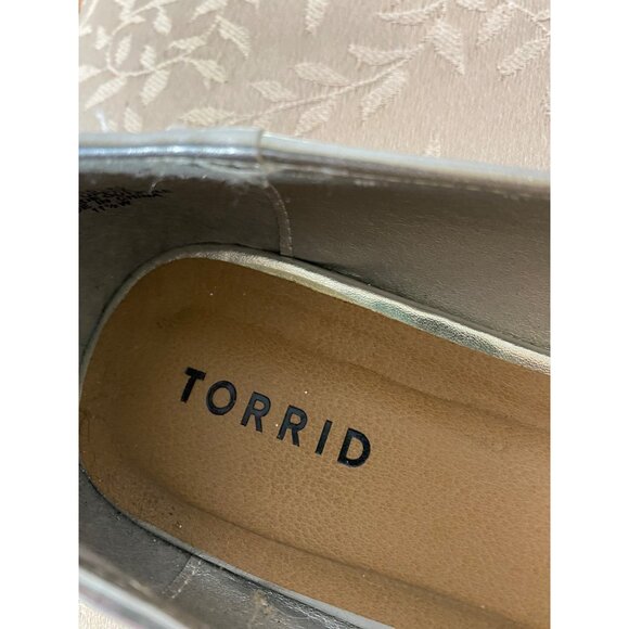 Torrid Silver Glitter Ballet Flats With Bow Embellishment - Size 11.5W - Picture 8 of 10
